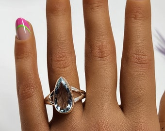 925 Sterling Silver Genuine Aquamarine Ring, size 11
