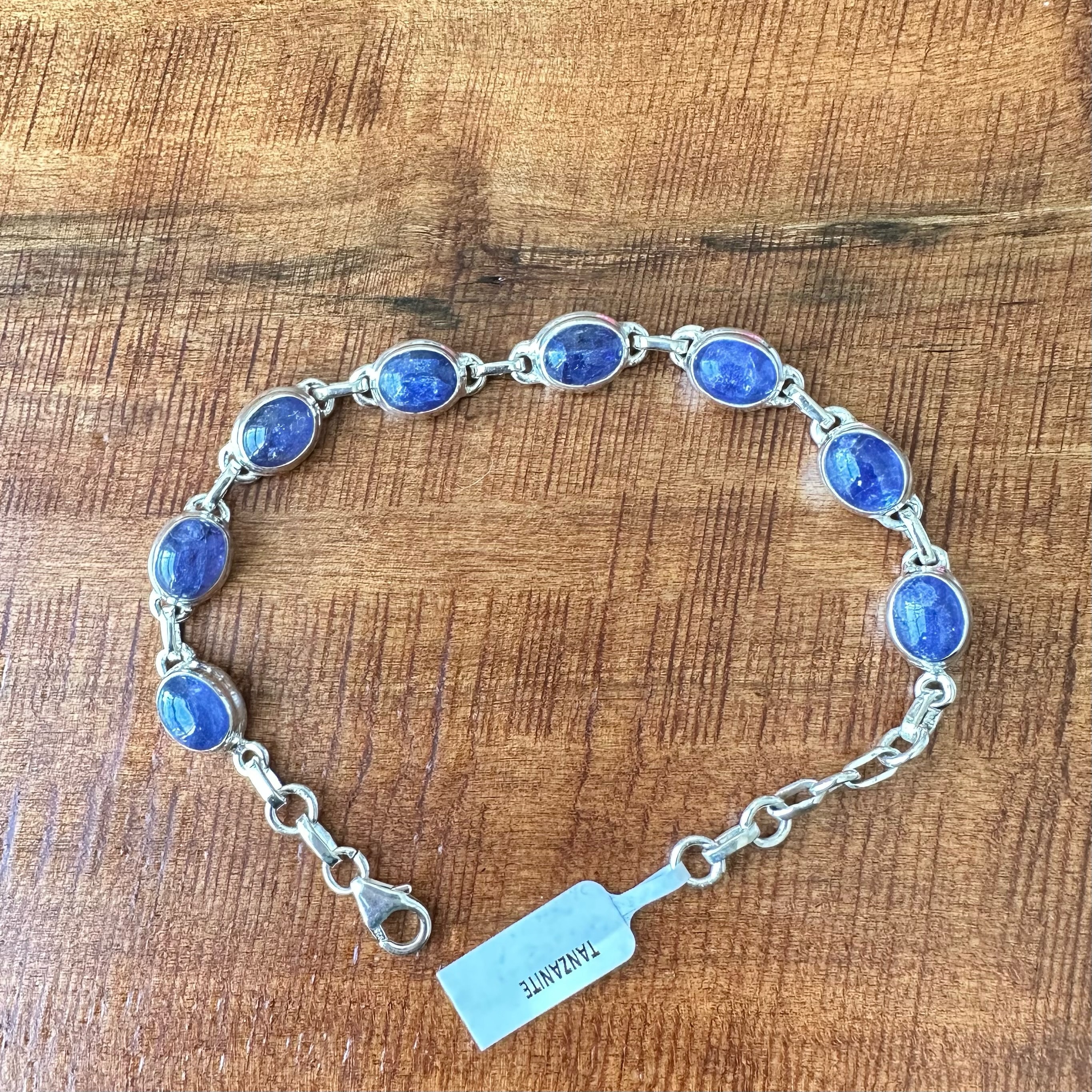 Bracciale in oro con tanzanite AAA, Tanzania 11.517ct