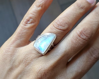 925 Sterling Silver Natural Rainbow Moonstone Ring, Size 5