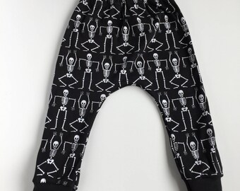 skeleton cargo pants
