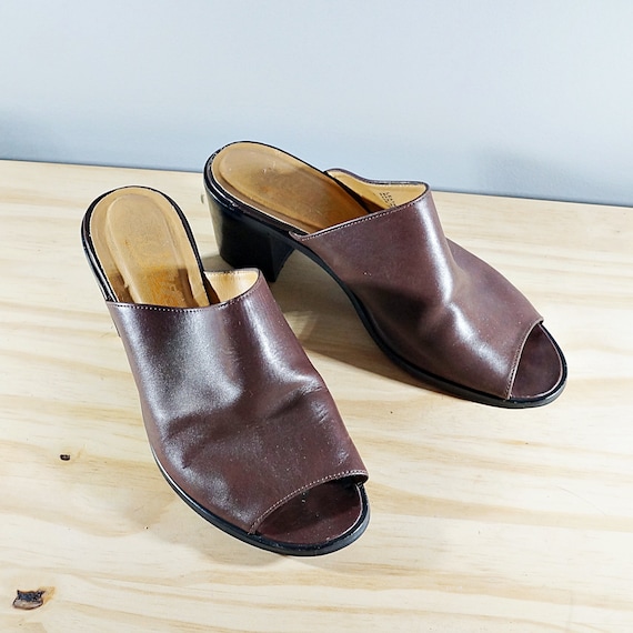 Vintage 80's brown leather block heel mules // Si… - image 2