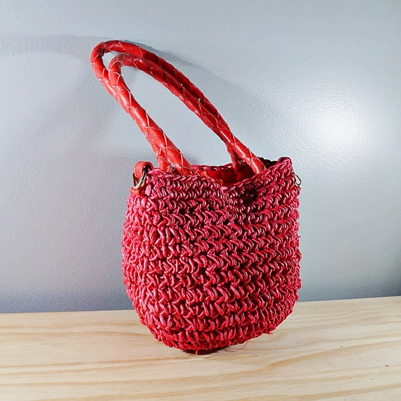 Vintage 80's red woven raffia top handle purse - image 2