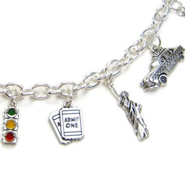 BESTSELLER - 925 NEW YORK Silver Charm Bracelet, 3D Nyc Gift, Broadway, Statue Liberty, Empire State Building, Taxi Cab, Big Apple Jewelry