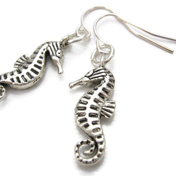 sEAHORSE 925 Silver Earrings, 3D Hippocampus | Marine Life | Coastal Jewelry GIFT