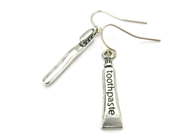 Oral Surgeon...Orthodontist...Graduate of Dentistry GIFT Dental Hygienist...Dentist.. TOOTHBRUSH /& PASTE 925 Silver Earring Oral Hygiene