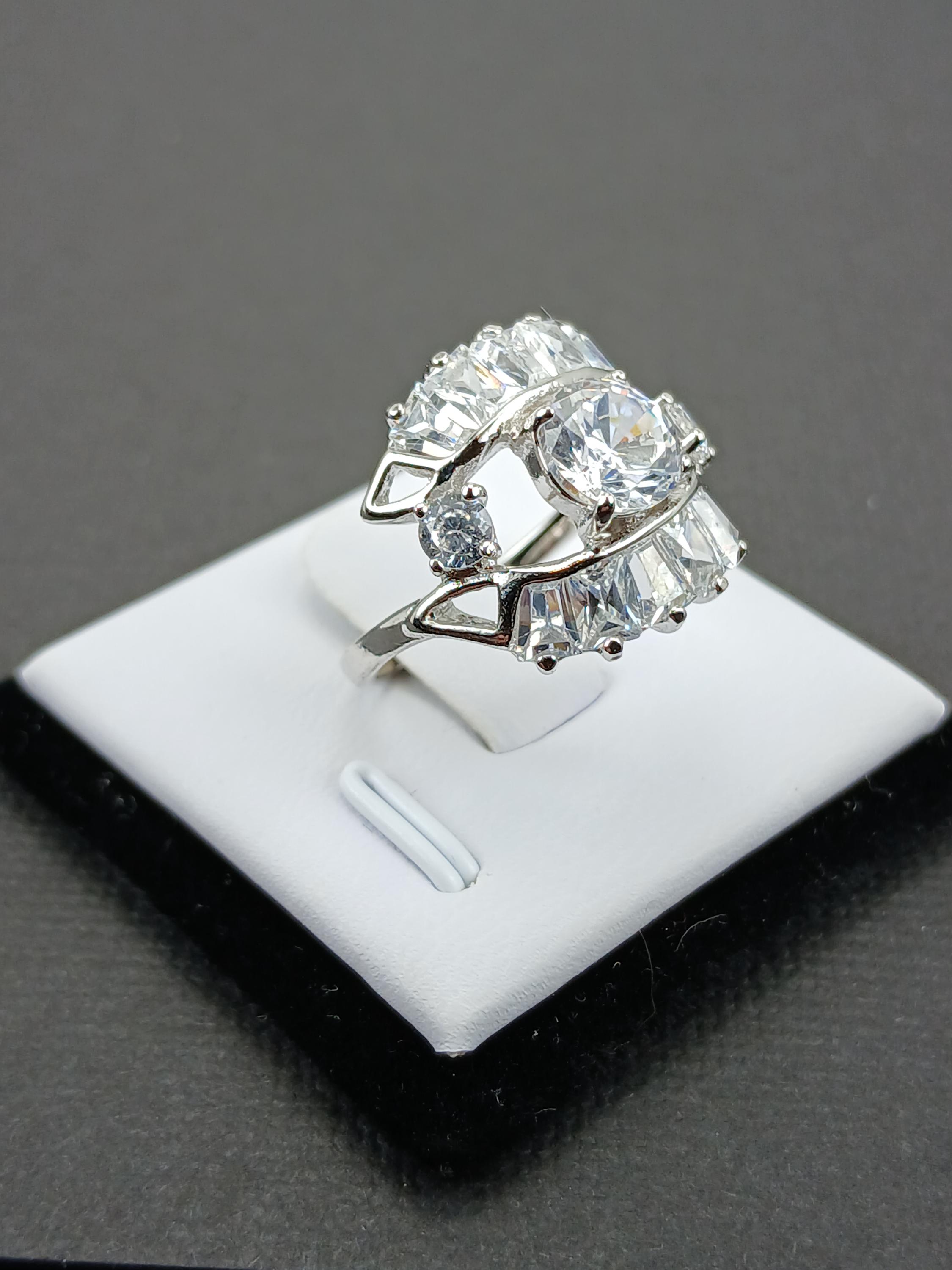 Bague Cocktail Zircone Cubique 2,5 Cts - Argent Sterling 925, Taille 5, Neuf