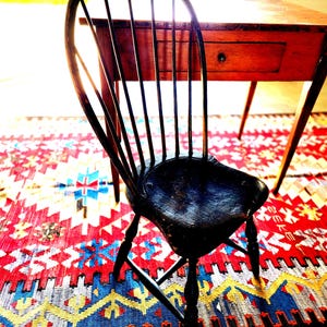 1780 American Bow-Back 7 Spindle Black Original Windsor Chair