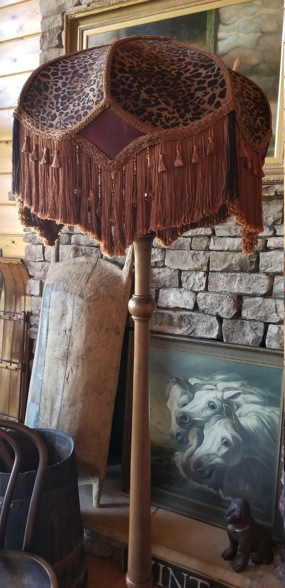 Antique Vintage Victorian Era 1920 s Turned Wood Floor Lamp With