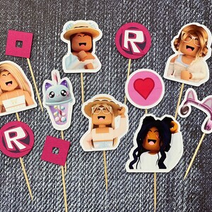 Roblox Assorted Characters and Skins Edible Cake Topper Image