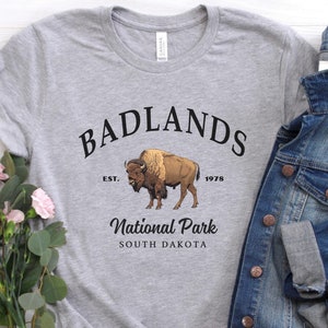 Badlands National Park Shirt, Bison South Dakota T-shirt, Unisex
