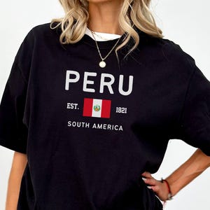 Peru Shirt, Peruvian Flag Unisex T-shirt