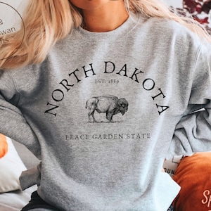 North Dakota Sweatshirt, Buffalo Crewneck Pullover, Unisex
