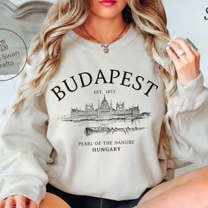 Budapest Sweatshirt, Hungary Crewneck Pullover, Unisex