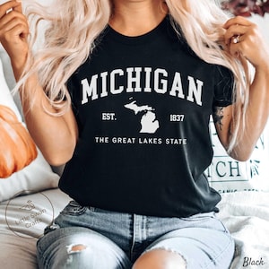 Michigan Shirt, The Great Lakes State Map T-shirt, Unisex
