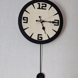 Moderne Pendelwanduhr aus Holz, dekorative Uhr fürs Wohnzimmer, Einzugsgeschenk