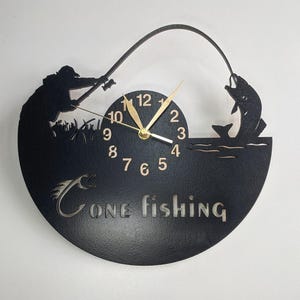 Wall Clock Fisher Gift Wood Non-ticking, Fisherman Personalized Fishing LARGE 12-18inch, Wall Art Decor image 4