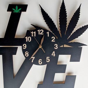 Orologio da parete in legno con motivo cannabis, senza ticchettio, GRANDE, 12-18 pollici, Marijuana, Foglia di Canapa, Regalo, Decorazione da parete Nero