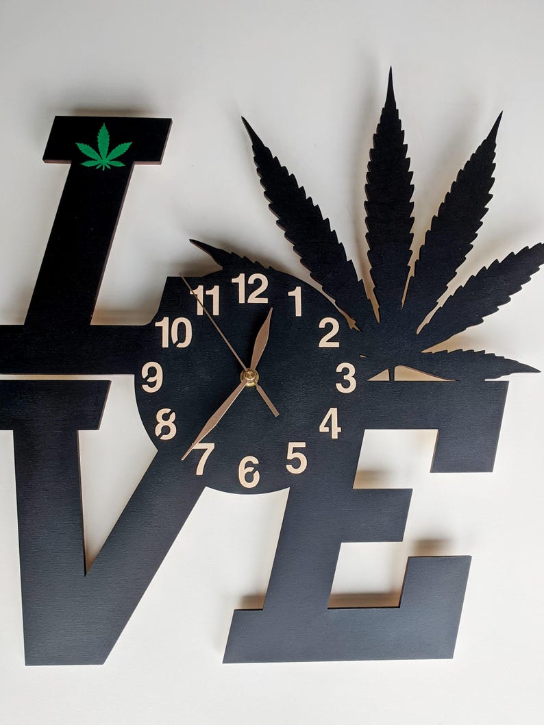 Orologio da parete in legno con motivo cannabis, senza ticchettio, GRANDE, 12-18 pollici, Marijuana, Foglia di Canapa, Regalo, Decorazione da parete Nero