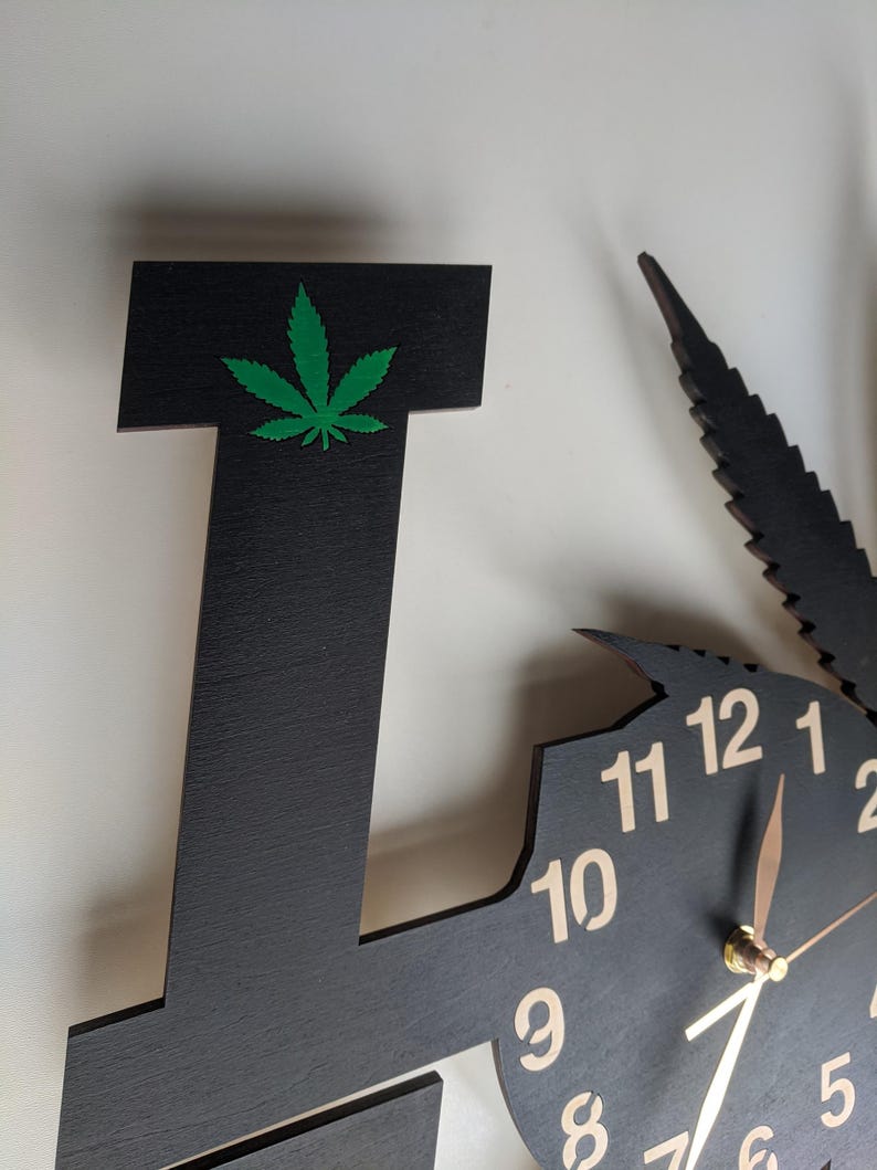 Orologio da parete in legno con motivo cannabis, senza ticchettio, GRANDE, 12-18 pollici, Marijuana, Foglia di Canapa, Regalo, Decorazione da parete immagine 4