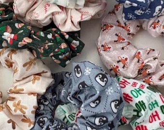 Christmas Scrunchies: Fun Holiday Hair Tie, Crisp Cotton Fabric