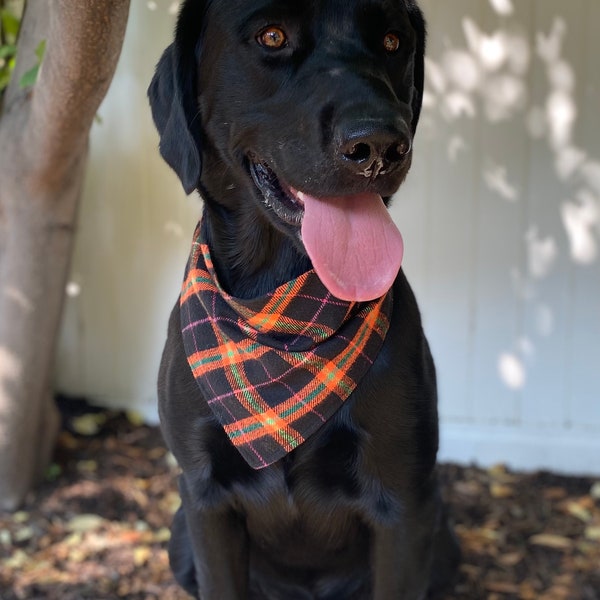 Flannel dog and cat bandana | Plaid flannel dog bandanas - 3 sizes with 2 snap closure options
