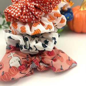 Chouchous d'Halloween : Élastiques à cheveux en coton avec ou sans nœuds | 10 imprimés disponibles