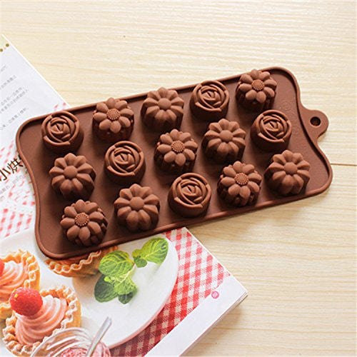 15+ Pretty Silicone Molds For Making Handmade Soap