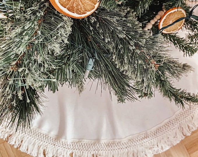 Fringe Tree skirt, Christmas tree skirt, tree skirt, burlap Christmas tree skirt, burlap tree skirt, Christmas decor, tree skirt, burlap