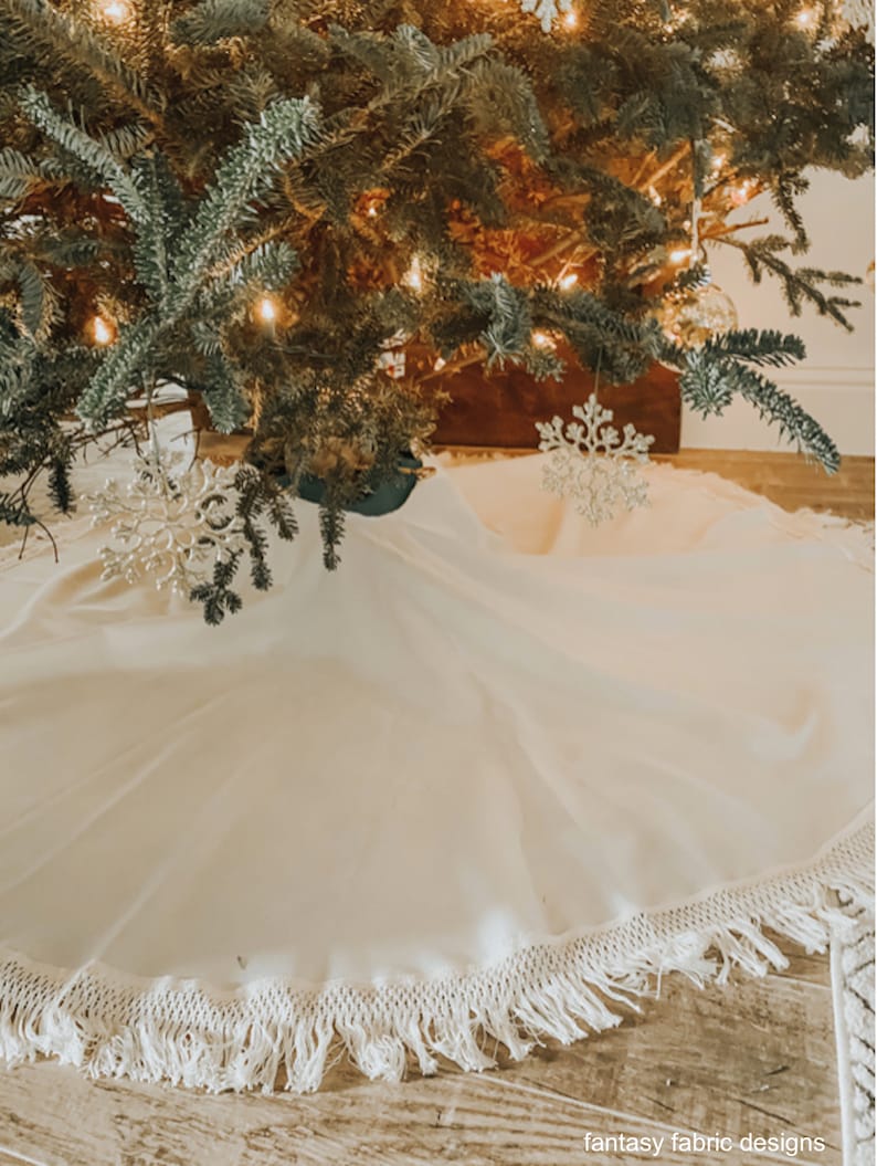 Fringe Tree skirt, Christmas tree skirt, tree skirt, burlap Christmas tree skirt, burlap tree skirt, Christmas decor, tree skirt, burlap image 8