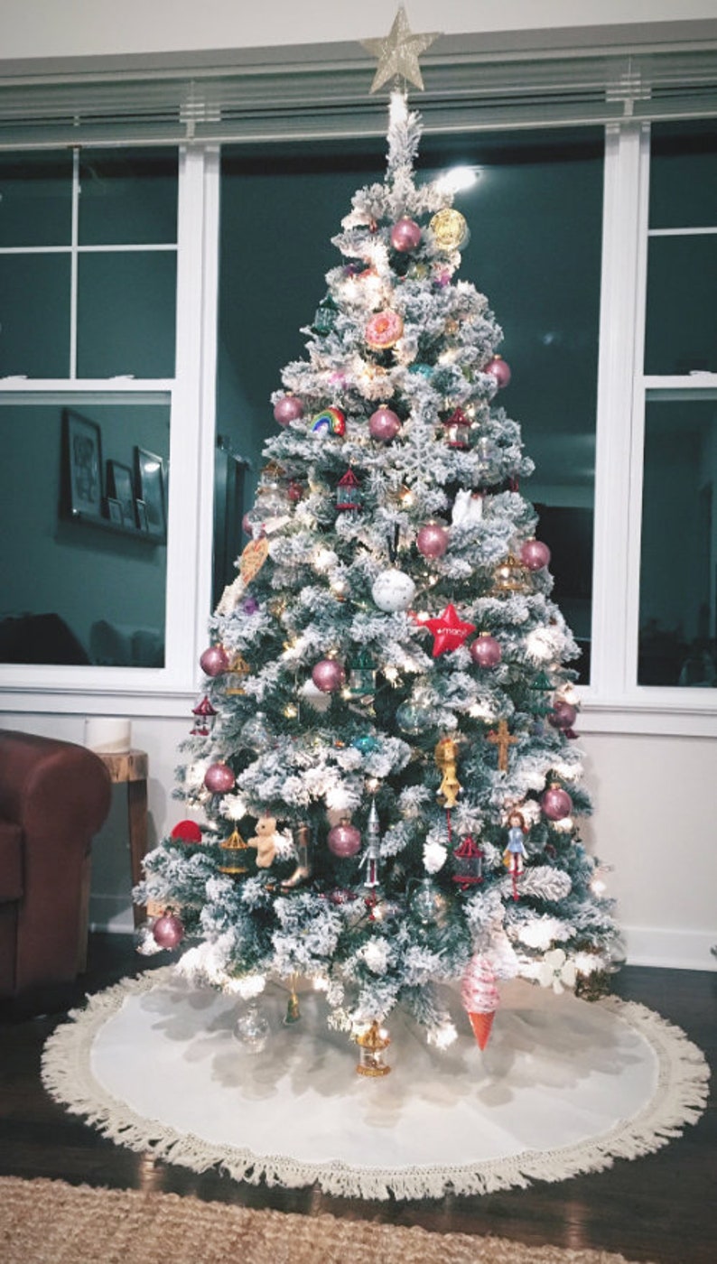 Fringe Tree skirt, Christmas tree skirt, tree skirt, burlap Christmas tree skirt, burlap tree skirt, Christmas decor, tree skirt, burlap image 6