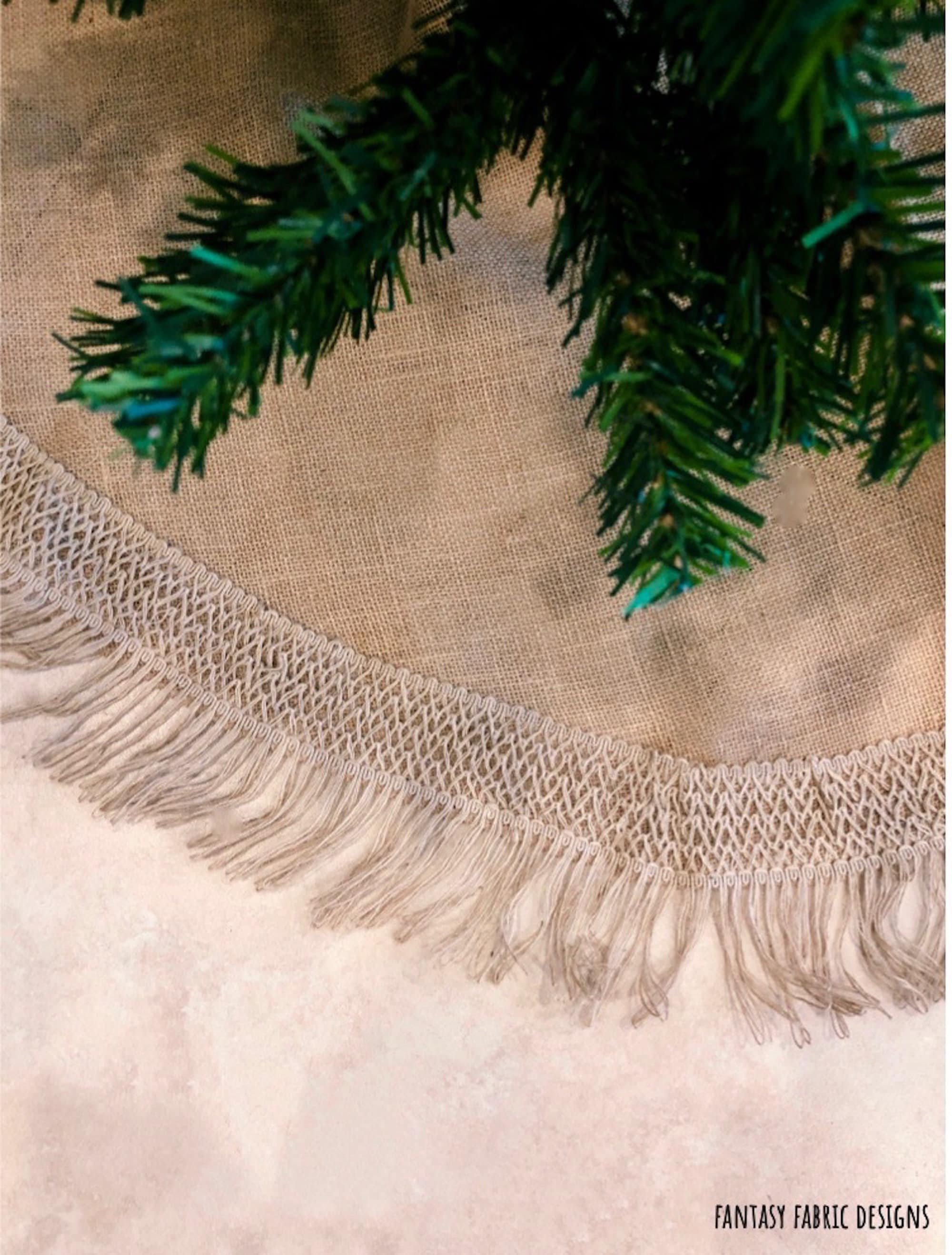 Tree skirt, Christmas tree skirt, tree skirt, burlap Christmas tree
