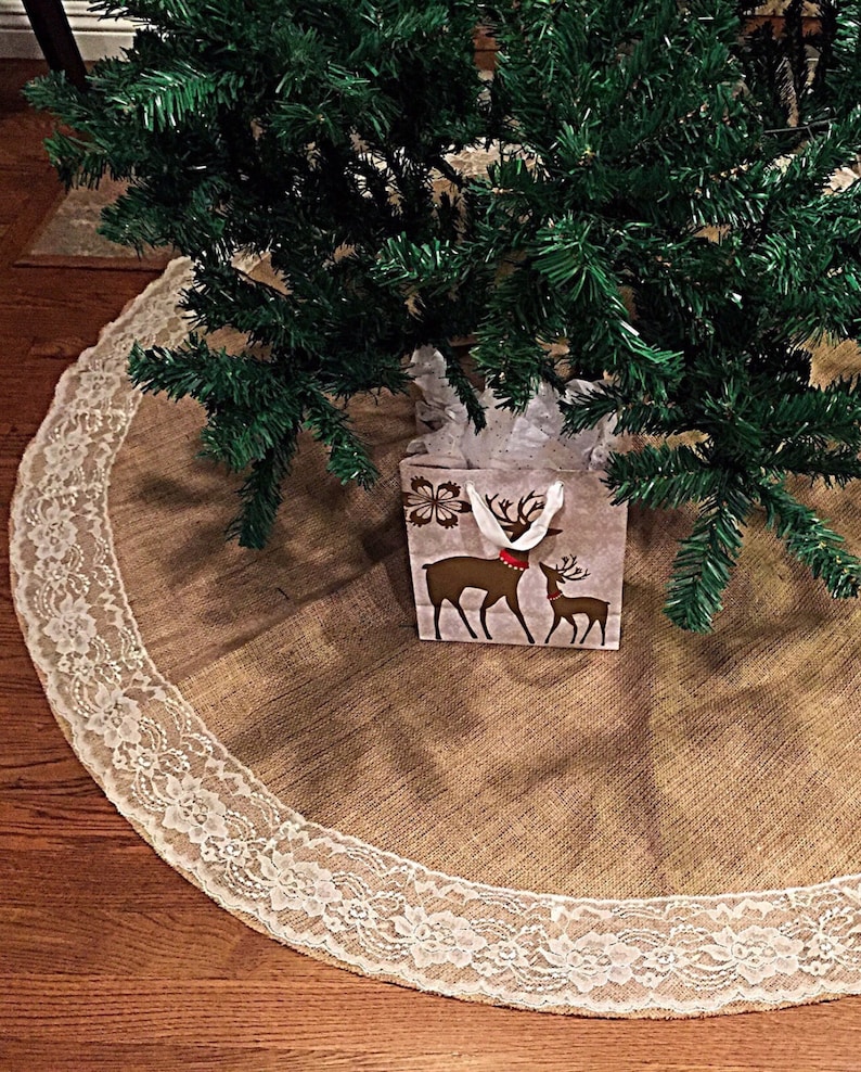 Lace Christmas Tree Skirt 