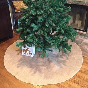 Burlap Christmas tree skirt, Christmas tree skirt, burlap, rustic holiday decor, home decor,60 inches diameter, christmas decor, tree skirt, image 1