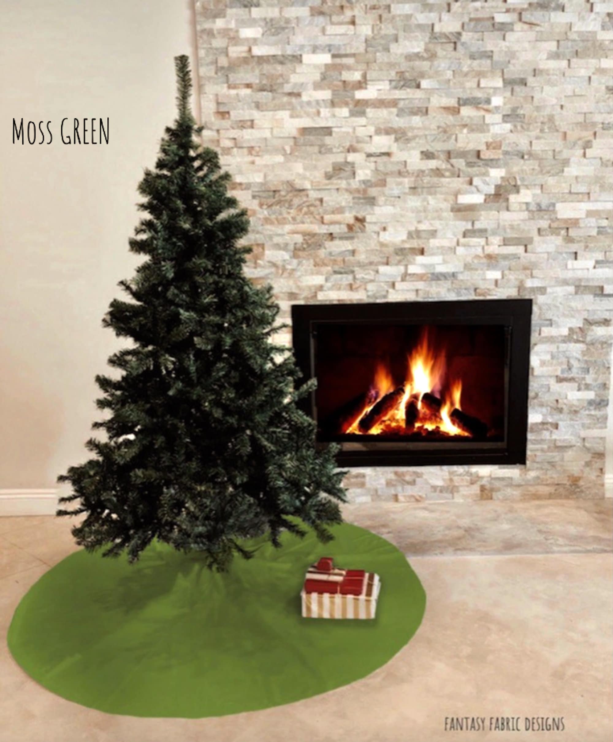 Christmas tree skirt, tree skirt, white velvet tree skirt, red velvet