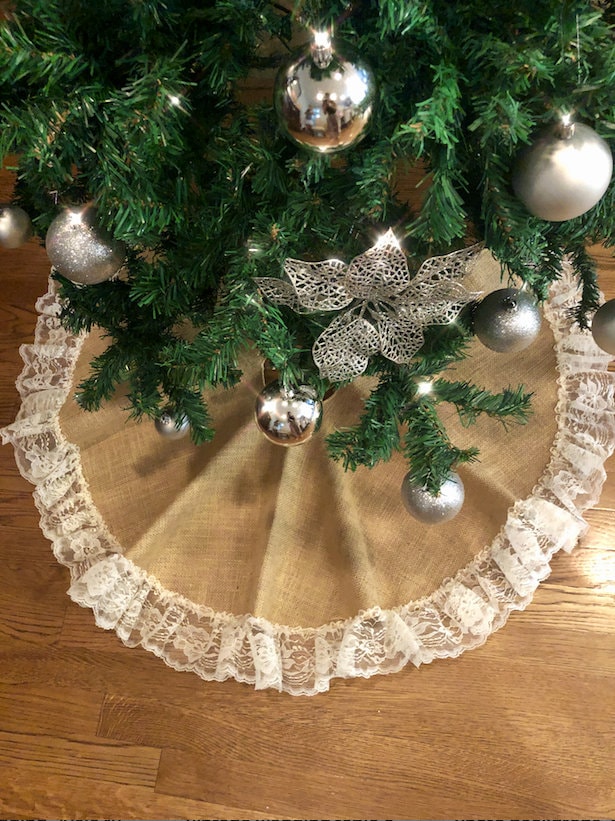 Tree skirt, Christmas tree skirt, tree skirt, burlap Christmas tree