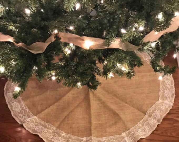 Tree skirt, Christmas Tree Skirt, Burlap and Lace Christmas Tree Skirt, 60 inches diameter, Christmas decor, tree skirt, lace, rustic decor