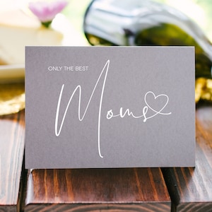 Tarjeta gris de anuncio de embarazo de Best Moms para mamá, tarjeta de revelación de embarazo para madre, vas a ser promovida a abuela para ser regalo