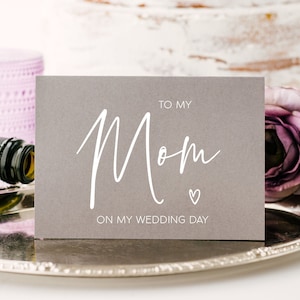 Grau zu meiner Mutter an meiner Hochzeitstagkarte, zu meiner Mutter Hochzeitskarte, Mutter des Bräutigams, Hochzeitskarte für Brautmutter, weißer Tintendruck BT