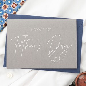 Biglietto grigio per la festa del papà felice per la prima volta, biglietto per il nuovo papà, biglietto per la festa del papà, regalo carino per la festa del papà, biglietti semplici e moderni da bambino