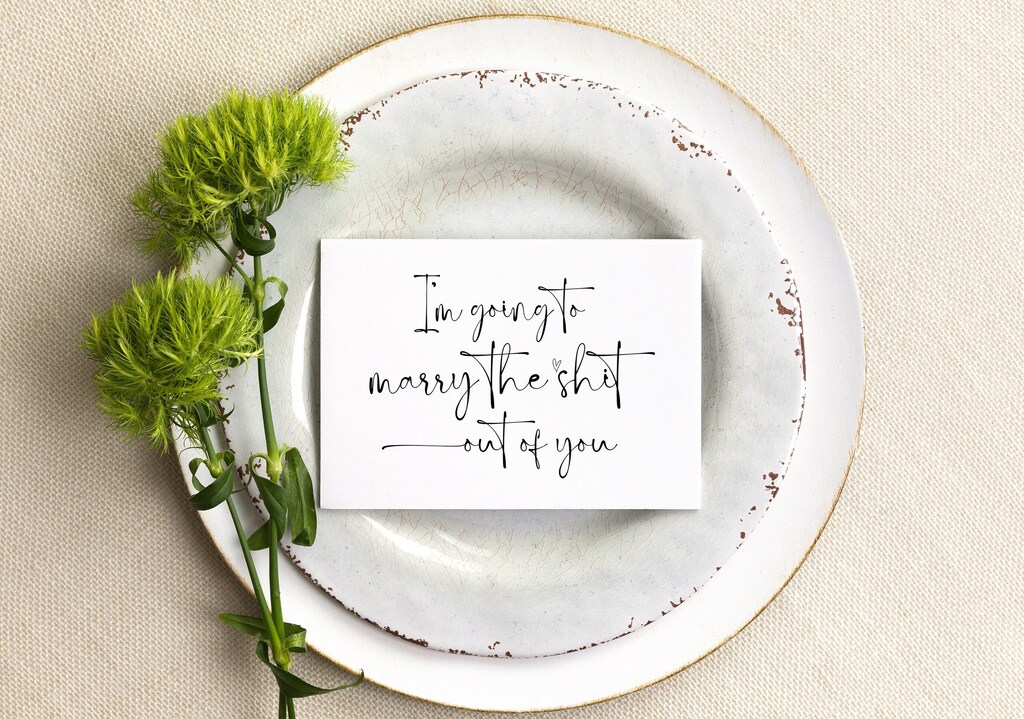 50 Biglietti Auguri Matrimonio Formato 10x15 Cm – Carta Kraft Di Pregio Con Stampato Bianco