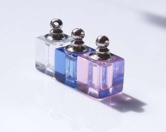 Tiny Ashes Urn: Keepsake Memorial Vial, Pet/Human Ashes