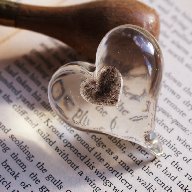 Resin Keepsake Heart Paperweight Custom Memorial Heart Etsy