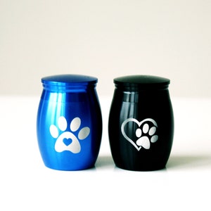 Small Pawprint Urn • Pawprint Urn • Pet Ashes Memorial Urn • Pet Urn • Memorial Keepsake Jewelry • Ashes Keepsake • Memorial Gift