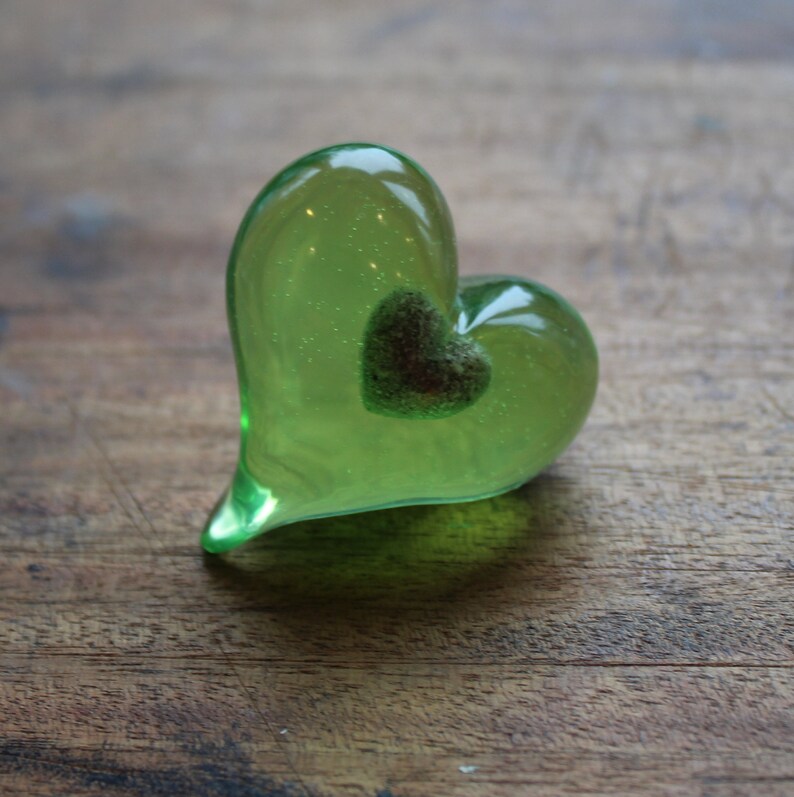 Resin Keepsake Heart Paperweight Custom Memorial Heart Etsy