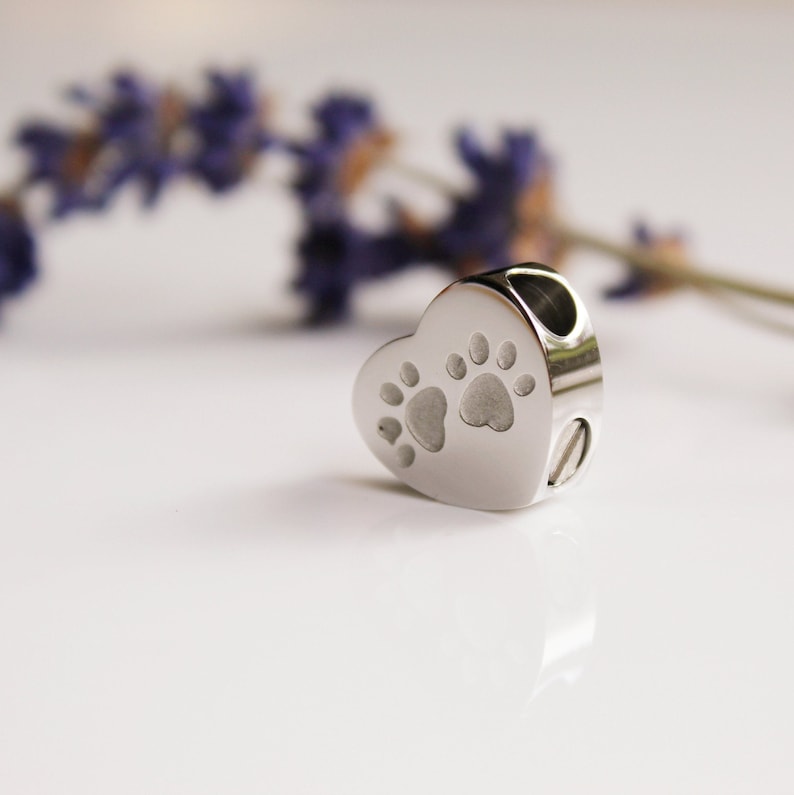 Pet Heart Cremation Charm Urn Pet Ashes Jewelry Pet Urn Heart Memorial Pendant Memorial Urn For Dog Ashes Keepsake Memorial Gift image 9