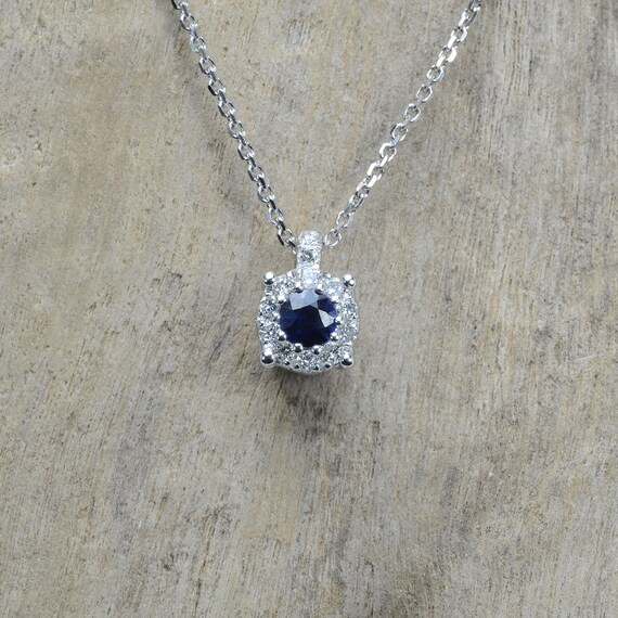 diamond necklace for girlfriend