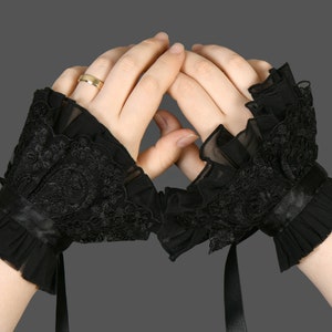 Puños de tul gótico steampunk lolita de encaje negro con volantes y mangas falsas desmontables, puños de muñeca lolita, elegantes guantes de tul para mujer