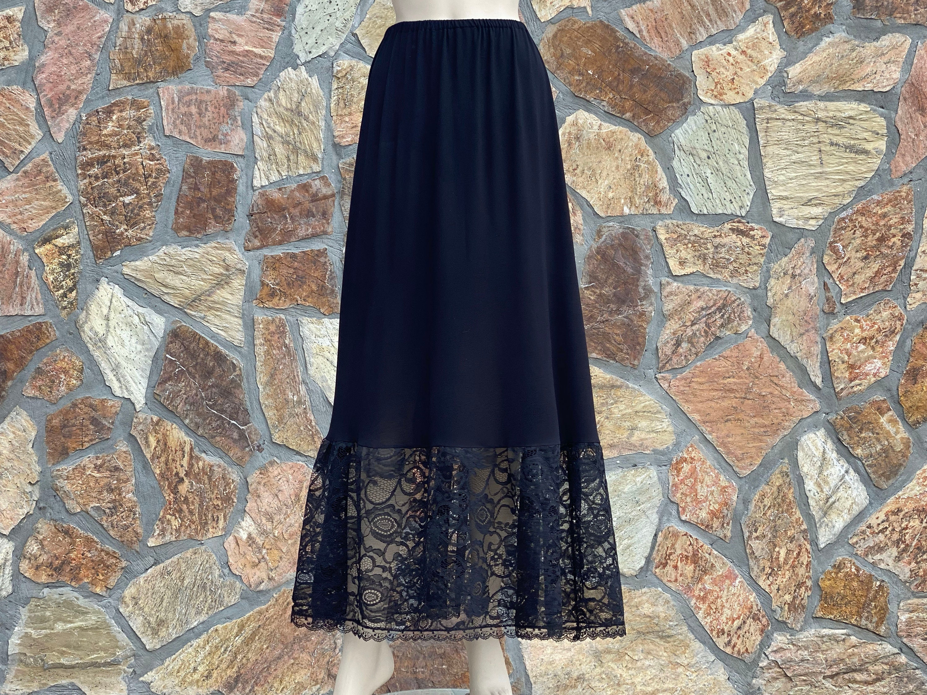 Lace skirt clearance extender