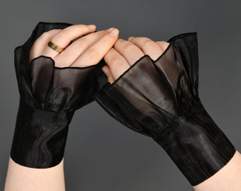 Black Organza Steampunk Lolita Gothic Tulle Cuffs Winkled Ruffled Detachable Fake Sleeves, Lolita Wrist Cuffs,Elegant Ladies Tulle Gloves