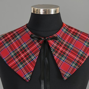 Large Pointed Shape Royal Stewart Tartan Handmade Detachable Collar, Removable Peter Pan Collar